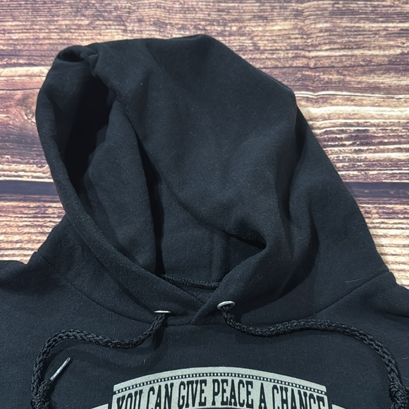 Men’s Black Graphic Hoodie with 2nd Amendment Design - Picture 4 of 5